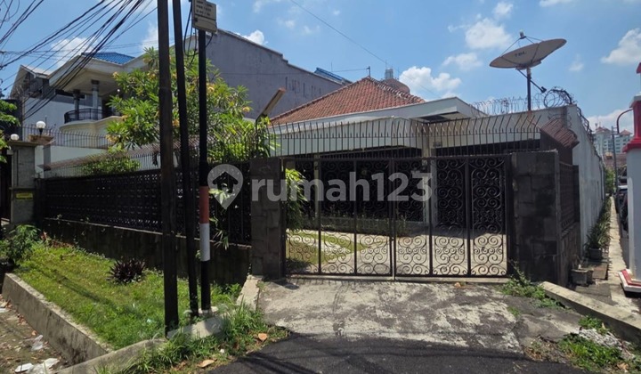 Rumah Hitung Tanah Premium Siap Pakai Mayjen Sutoyo Kampung Kali 1