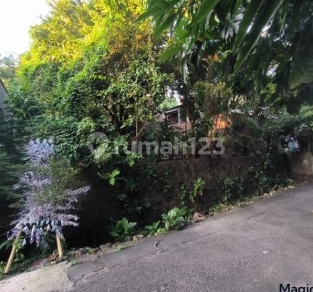 Tanah Luas Strategis Siap Pakai di Jalan Wismasari 1