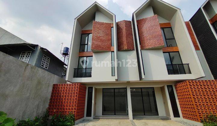 Rumah 3 Lantai Design Skndinavian Di Jl. Rusa Bintaro Tangsel 1