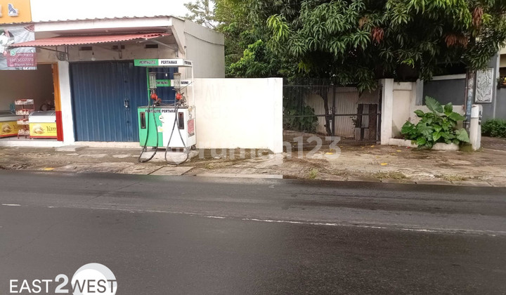For Sale: House + 4 Stalls on Menjangan Raya Street, East Ciputat, South Tangerang 2