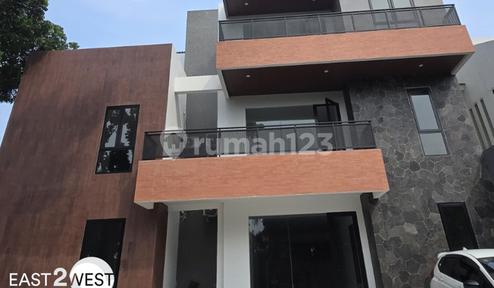 Jual Rumah Sutera Palmyra Alam Sutera Brand New Mewah Strategis