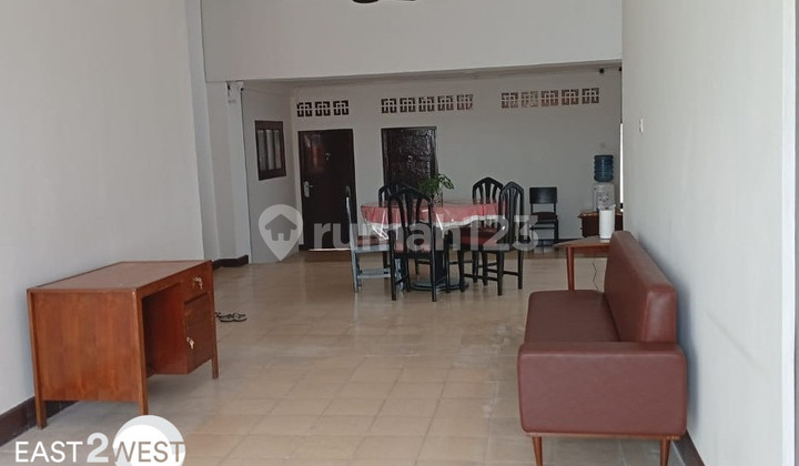 Quick Sale Boarding House Homestay on Kramat Lontar Street, Central Jakarta 2