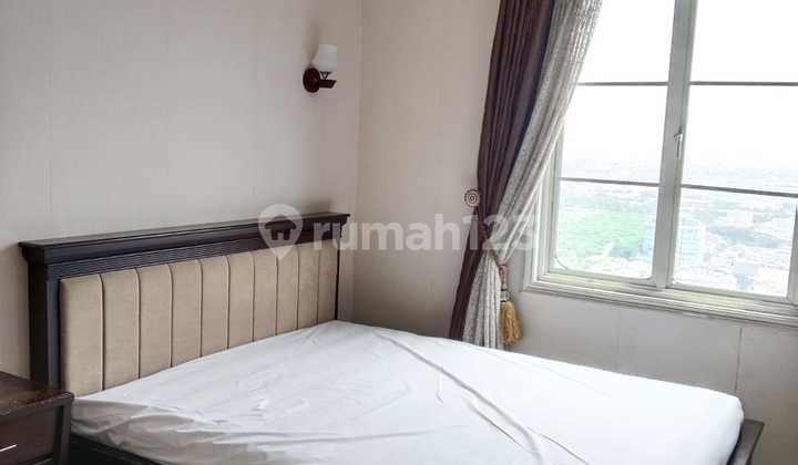 Apartemen French Walk, Tower Lyon Garden, 2+1Br, Lokasi di Moi 2