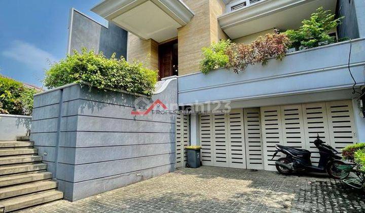 For Sale Rumah Mewah Strategis Dekat Senopati Kebayoran Baru 2