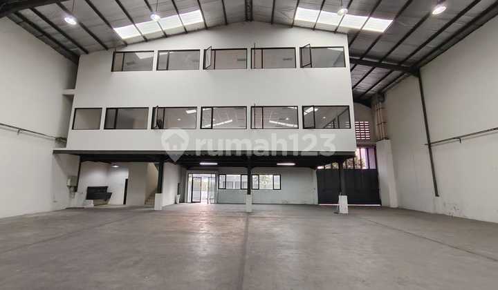 Warehouse for Sale, Ready to Use in Delta Silicon Industrial Area