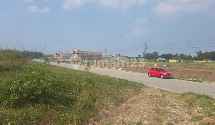 Selling Ready-to-Build Plots in a Strategic Location