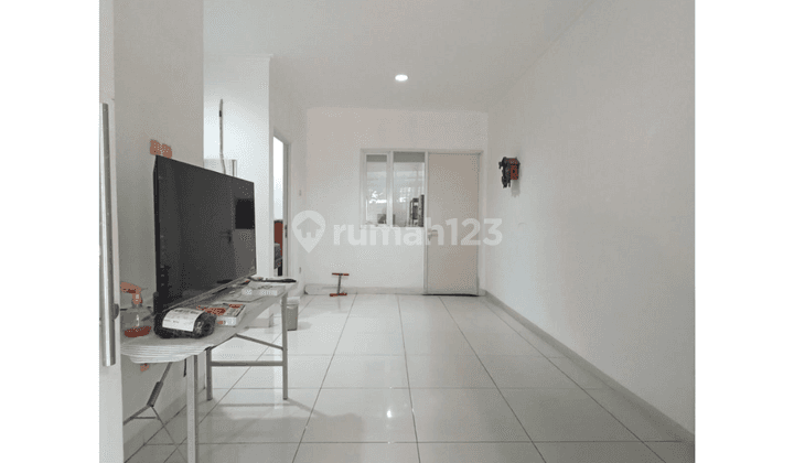 Dijual Rumah Siap Huni Dalam Komplek Serpong Natura City 2