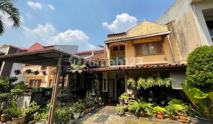 Dijual Rumah Nyaman Siap Huni di Laguna Graha Cinere
