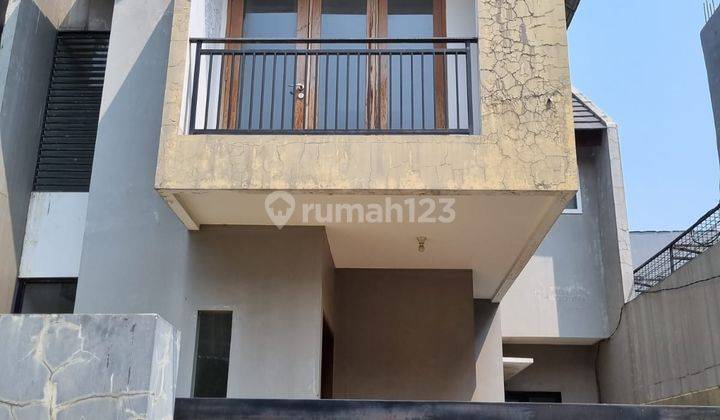 Rumah Bintaro Sektor 9