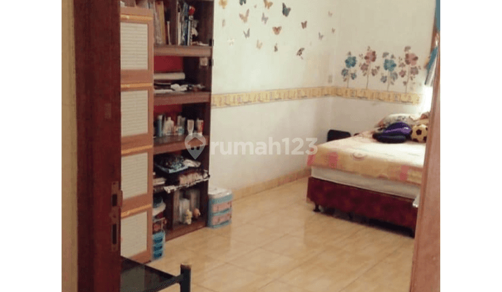 Dijual Rumah 3 Lantai Nempel Bintaro Sektor 7 2