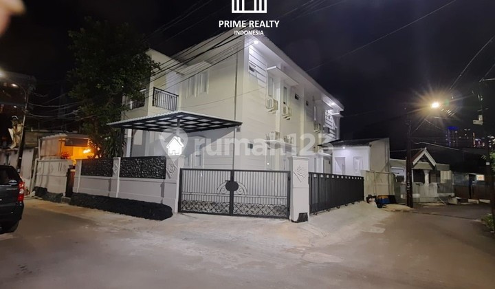 For sale: 2-story boarding house in Kemanggisan, Palang Merah, West Jakarta 2