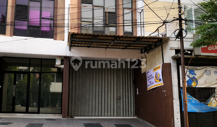 Ruko Baru Minimalis Modern di Jl Aries Meruya Utara Jakarta Barat Ruko Baru Minimalis Modern di Jl Aries Meruya Utara Jakarta Barat