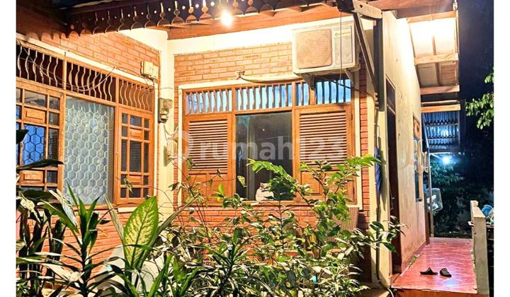 Rumah 2 Lantai Hitung Tanah di Pndok Ranji Ciputat Timur