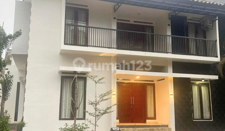 For Sale: Hook House in Permata Bintaro, Sector 9, Bintaro