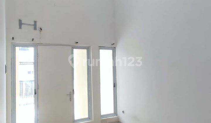 Dijual Rumah Secondary Siap Huni Di Paradise Serpong City 2