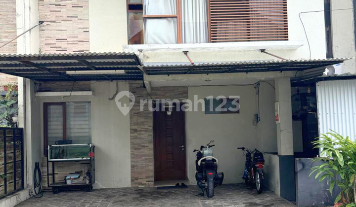 For Sale Semi-Furnished House Ready to Move In Near MRT Lebak Bulus