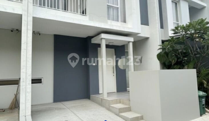 Dijual Rumah Full Furnished Siap Huni Lokasi Super Strategis Dekat ke MRT Lebak Bulus