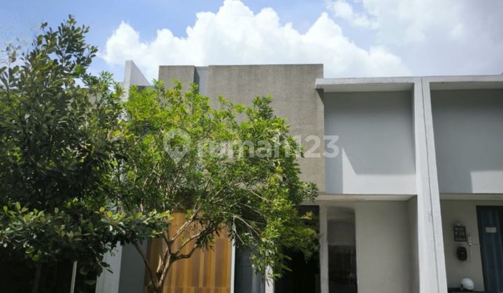 For Sale House Inside U VILLE Cluster in Ciputat