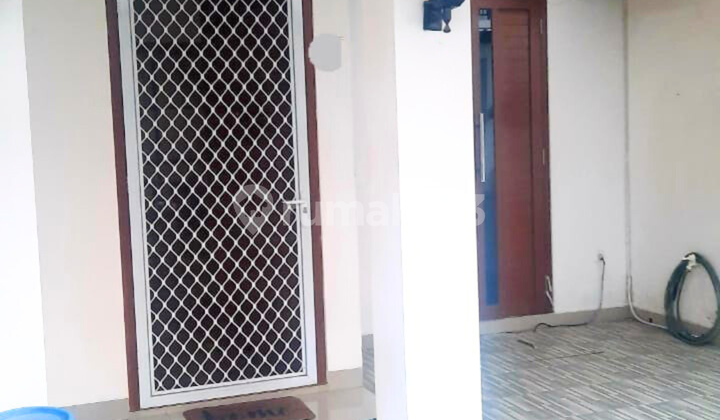 Dijual rumah compact siap huni dalam cluster pinggir jalan anti masuk gang Lokasi strategis dekat dengan stasiun Sudimara dan Jurangmangu 2