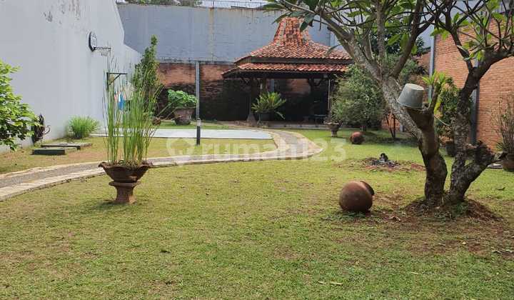 For Sale Ready-to-Occupy House in Bintaro Jaya Sector 9 Complex