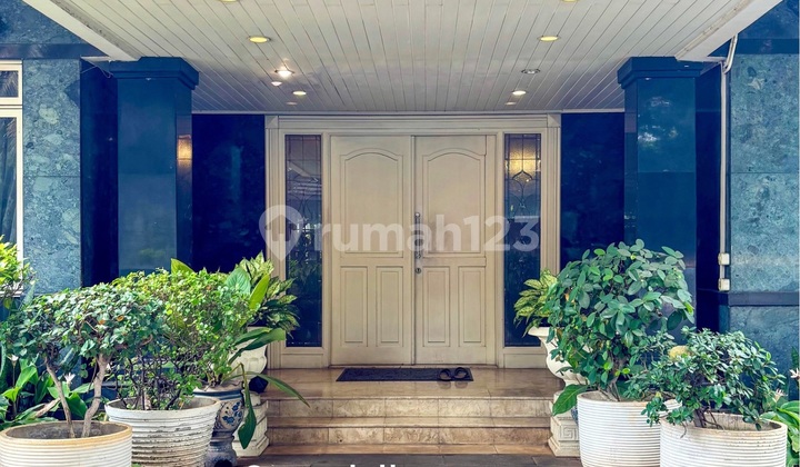 Rumah Mewah Di Kebayoran Baru