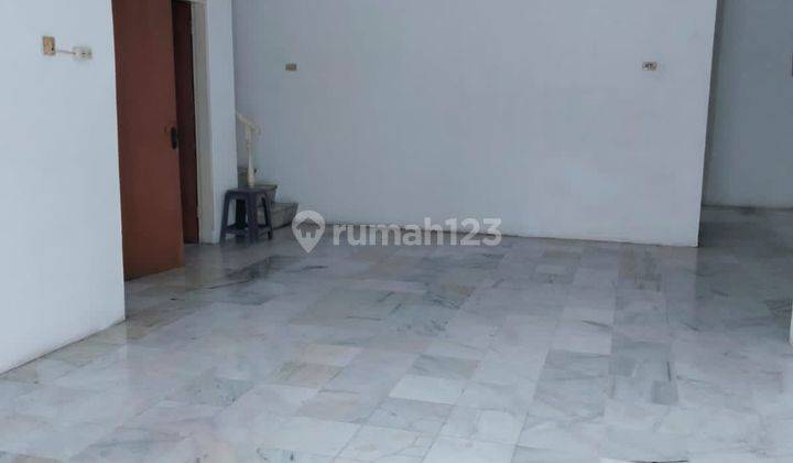 Disewakan Rumah  2 Lantai Muara Karang Siap Huni Dan Dekat Pasar 1