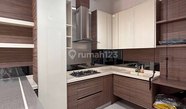 Dijual Murah Rumah Golf Island Fully Furnished 2 Lantai  Bagus 2