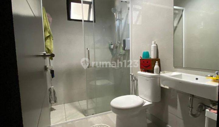 Dijual Cepat& Murah  Rumah Hoek  Milenial 2 Lantai   Furnished Pik2 2