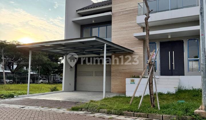 Dijua Rumah Brand New 2 Lantai Golf Island Pik