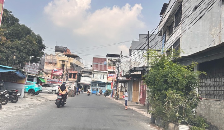 Disewakan Tanah dan Bangunan di Pejagalan Jakarta Barat