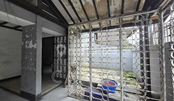 Rumah Hitung Tanah di Tengah Kota Bandung Area Jalan Kembar dengan Akses Jalan Lebar