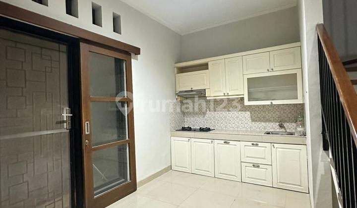 Rumah Cluster Dekat Jalan Tol Krukut 2