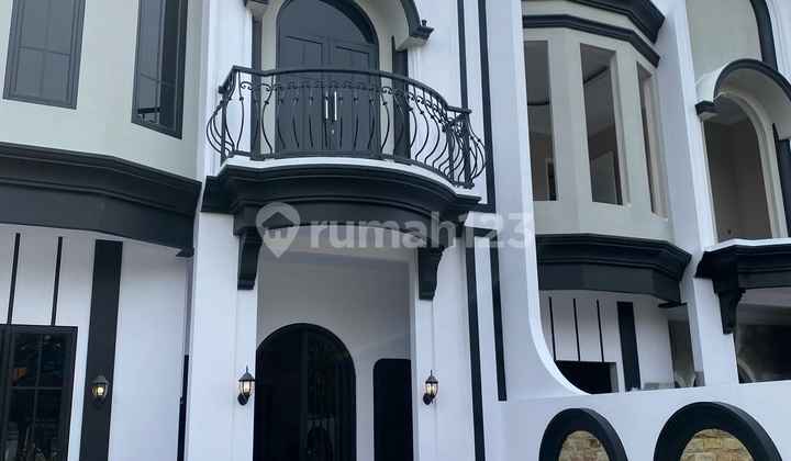 Rumah Baru Dalam Cluster di Jalan Manggis Jagakarsa Rumah Baru Dalam Cluster di Jalan Manggis Jagakarsa