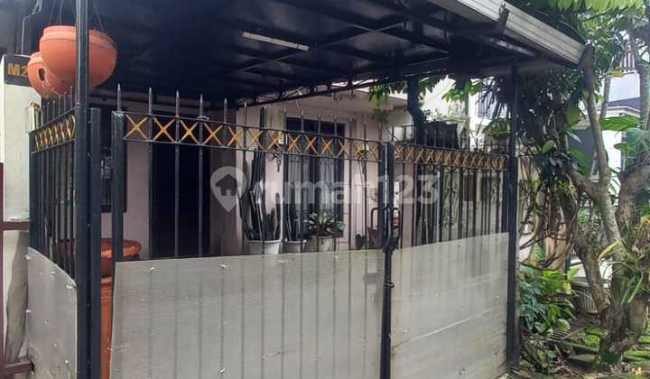 House for Rent in Cinere Area Complex