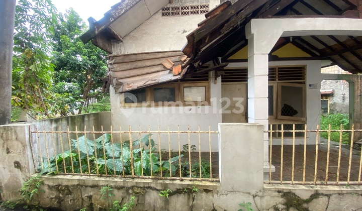 Rumah Hitung Tanah Strategis di Margonda Raya Depok Rumah Hitung Tanah Strategis di Margonda Raya Depok