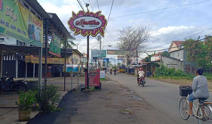 Dijual Ruko Dengan Rooftop Cocok Untuk Kuliner, Jl Raya Capgawen, Kedungwuni Pekalongan, Pekalongan 9