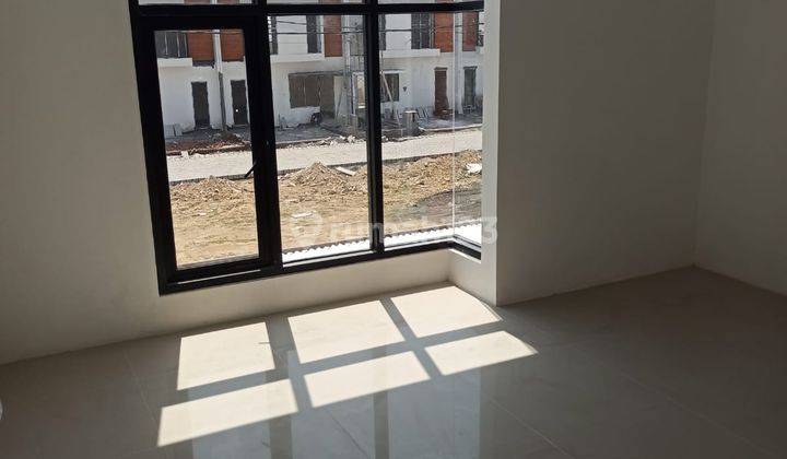 Disewakan Rumah Taman Natura Pps Cluster Natura Surabaya 7