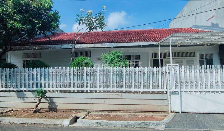 Rumah di sewakan di pondok indah jalan alam segar X 1