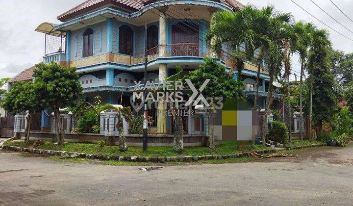 Dijual Murah Rumah Mewah di Kawasan Perumahan Sukun, Malang 1