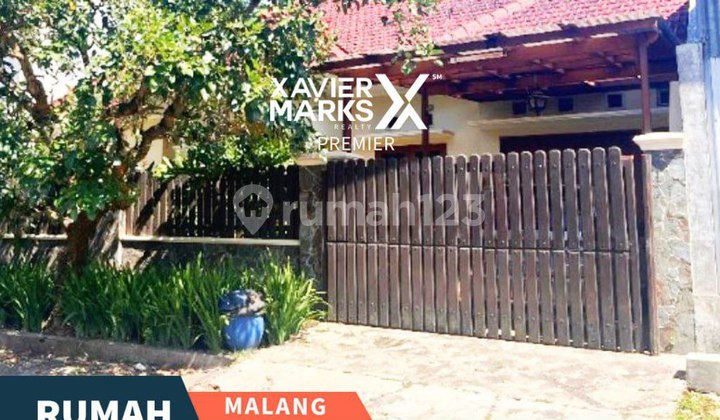 For Rent Spacious Fully Furnished Ready-to-Occupy House in Bukit Dieng, Malang