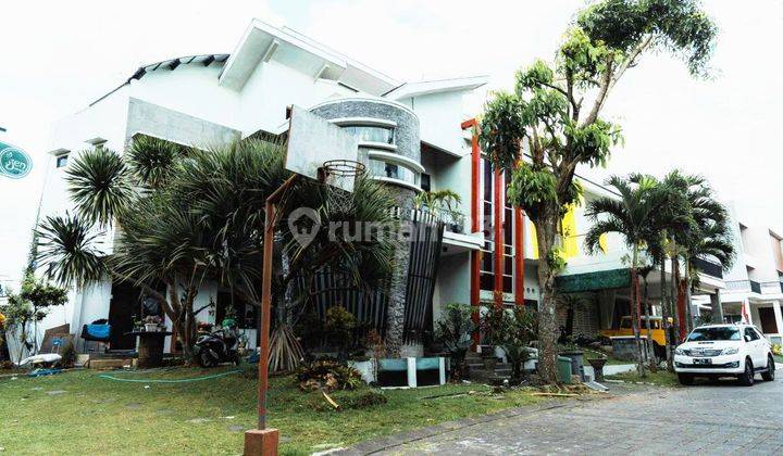 Dijual Rumah Cantik Nan Mewah Di Perumahan Elite Ijen Nirwana,Mlg 1