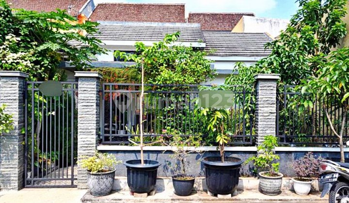 For Sale Well-Maintained Semi-Furnished House on Teluk2 Street, Malang 2