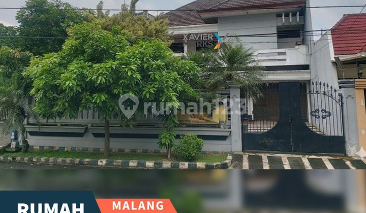 Dijual Cepat Rumah Luas dan Strategis di Jalan Gunung2, Malang