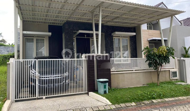 For Rent Clean, Well-Maintained Ready-to-Occupy House in Austinville, Dieng Malang For Rent Clean, Well-Maintained Ready-to-Occupy House in Austinville, Dieng Malang