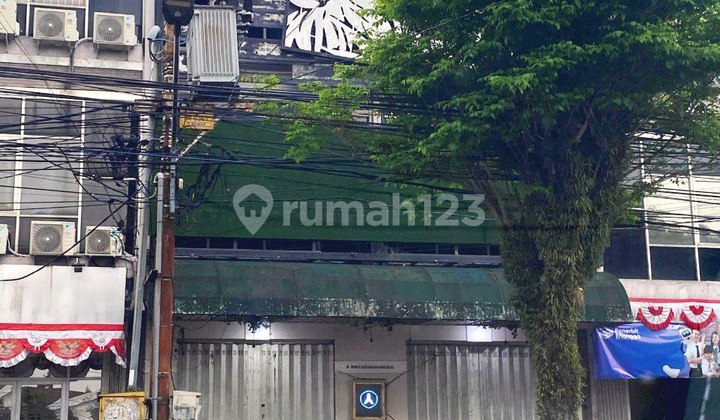 For Rent: 2 Shophouses Combined into 1 on Jalan Bunga-bunga, Soehat - Malang For Rent: 2 Shophouses Combined into 1 on Jalan Bunga-bunga, Soehat - Malang