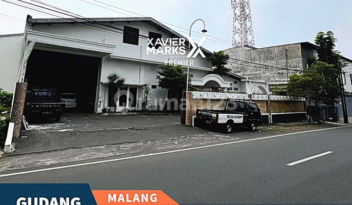 Strategic Warehouse for Sale with Full Facilities in Panji Suroso, Blimbing, Malang