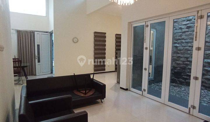 Dijual Rumah Minimalis Full Furnish Di Ijen Nirwana, Malang 2