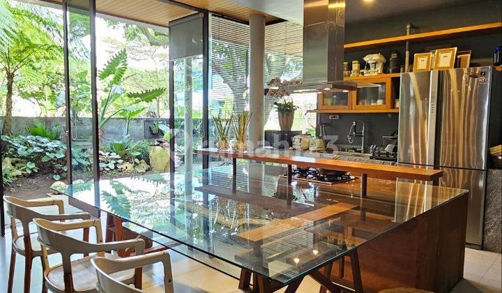 Dijual Rumah Premium Mewah Full Furnished Di Jl Veteran, Malang  2