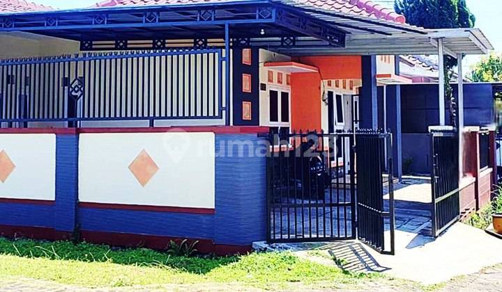 Disewakan Rumah Cantik Minimalis Hook di Blimbing, Mlg