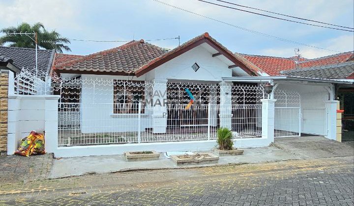For Sale Well-Maintained Ready-to-Occupy House in Pondok Blimbing Indah, Araya Malang 2